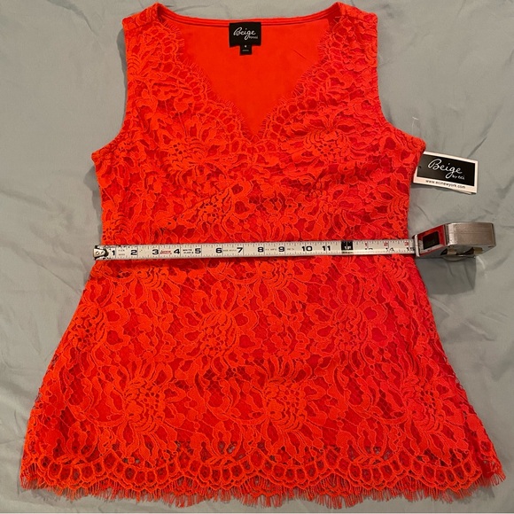 NEW ECI red-orange floral lace v-neck sleeveless blouse women’s size 6 - Picture 3 of 11